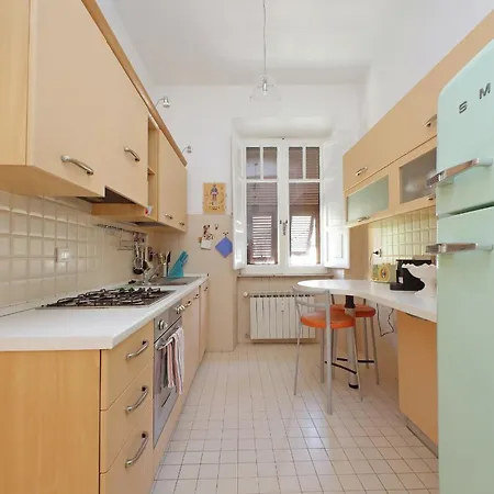 Parioli, Bright And Quiet 2br By Halldis Апартаменты