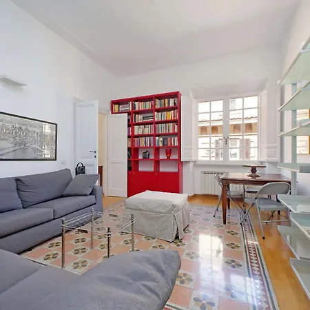 Parioli, Bright And Quiet 2br By Halldis *