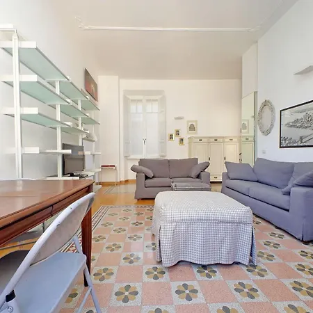 Parioli, Bright And Quiet 2br By Halldis Апартаменты Рим